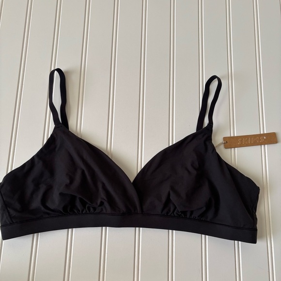 SKIMS | Women's Fits Everybody Crossover Triangle Bralette Black Onyx XL NWT - Picture 1 of 6